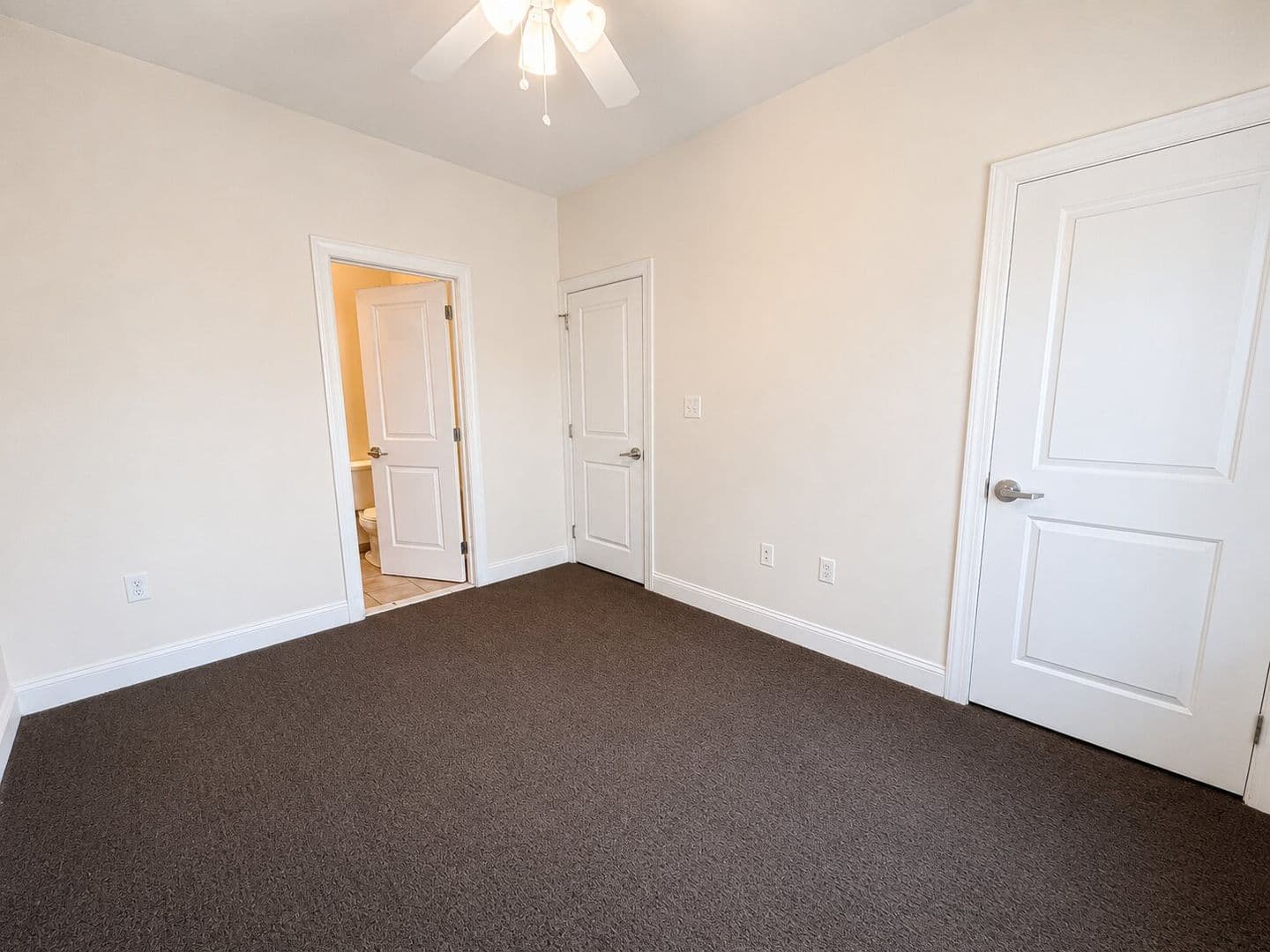 Philadelphia Apartment: 1922 N 17th St