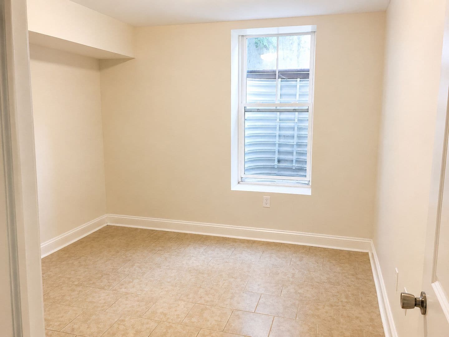 Philadelphia Apartment: 4128 Chester Ave