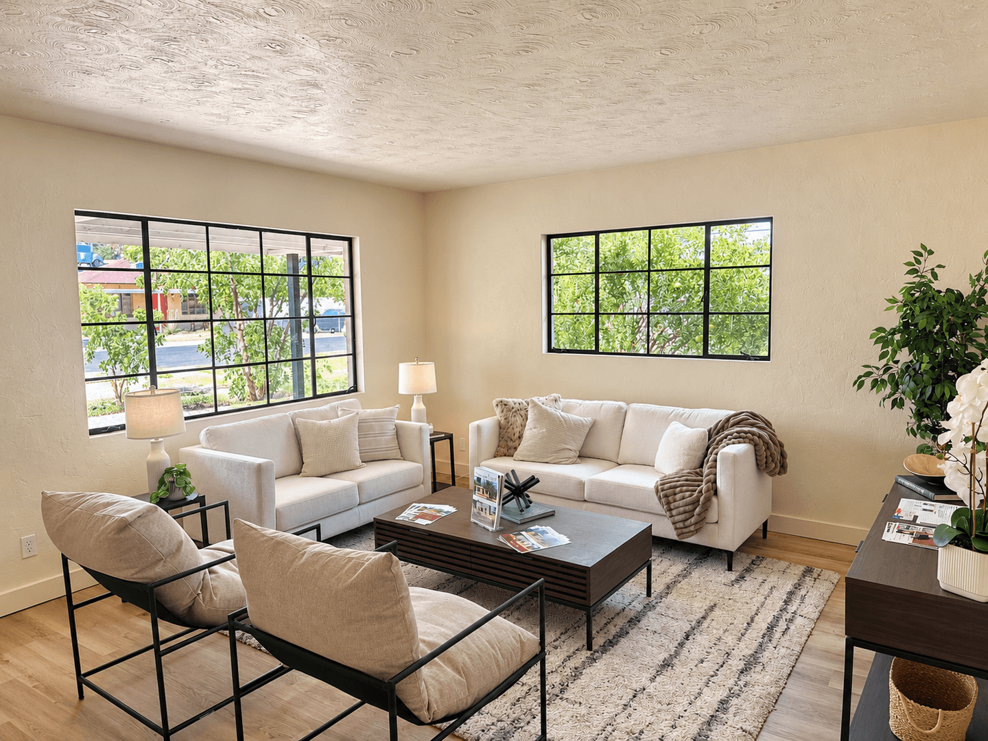 Tempe House: 1324 East Hall Street