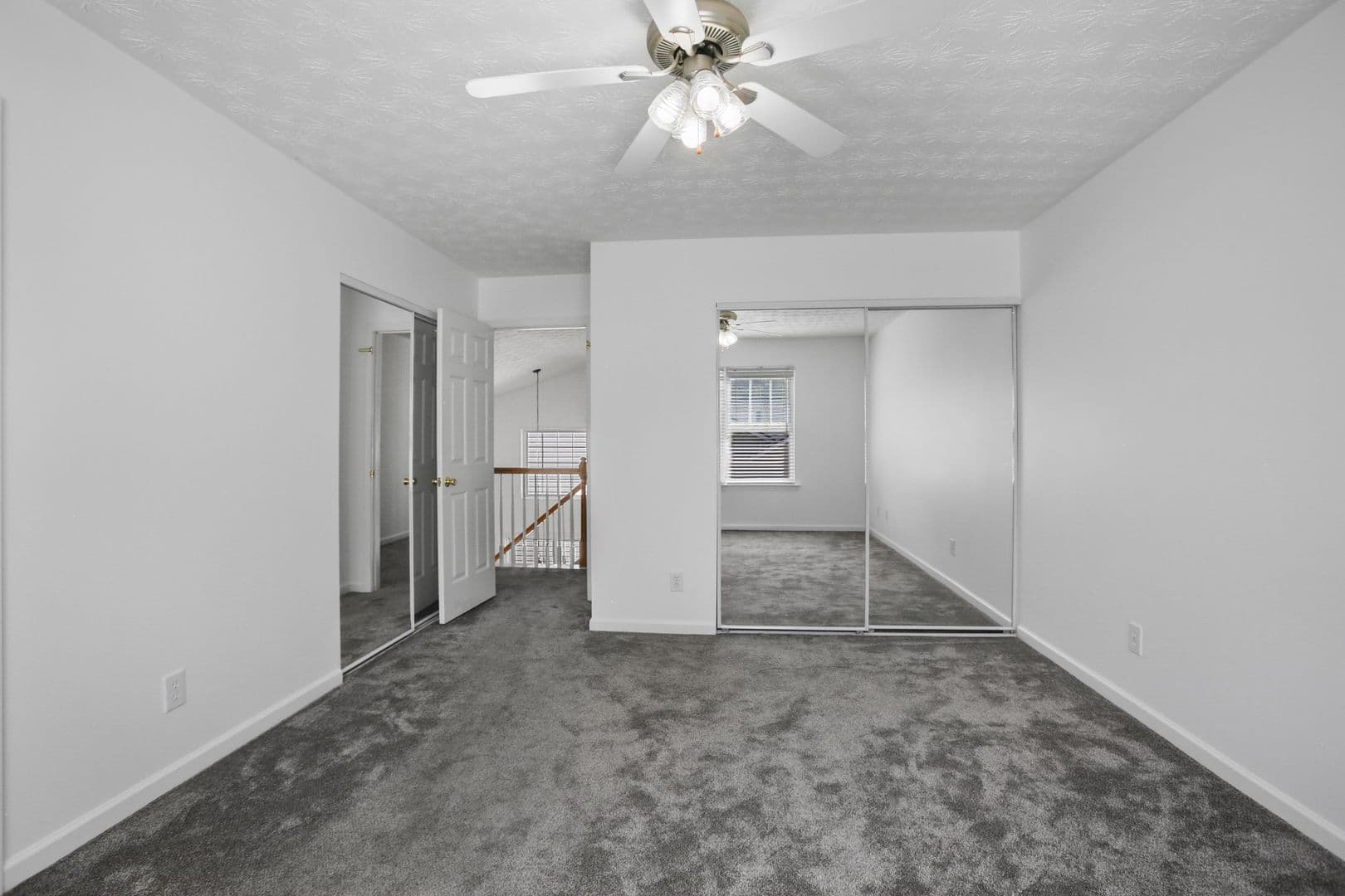 Woodstock House: 308 West Oaks Trail