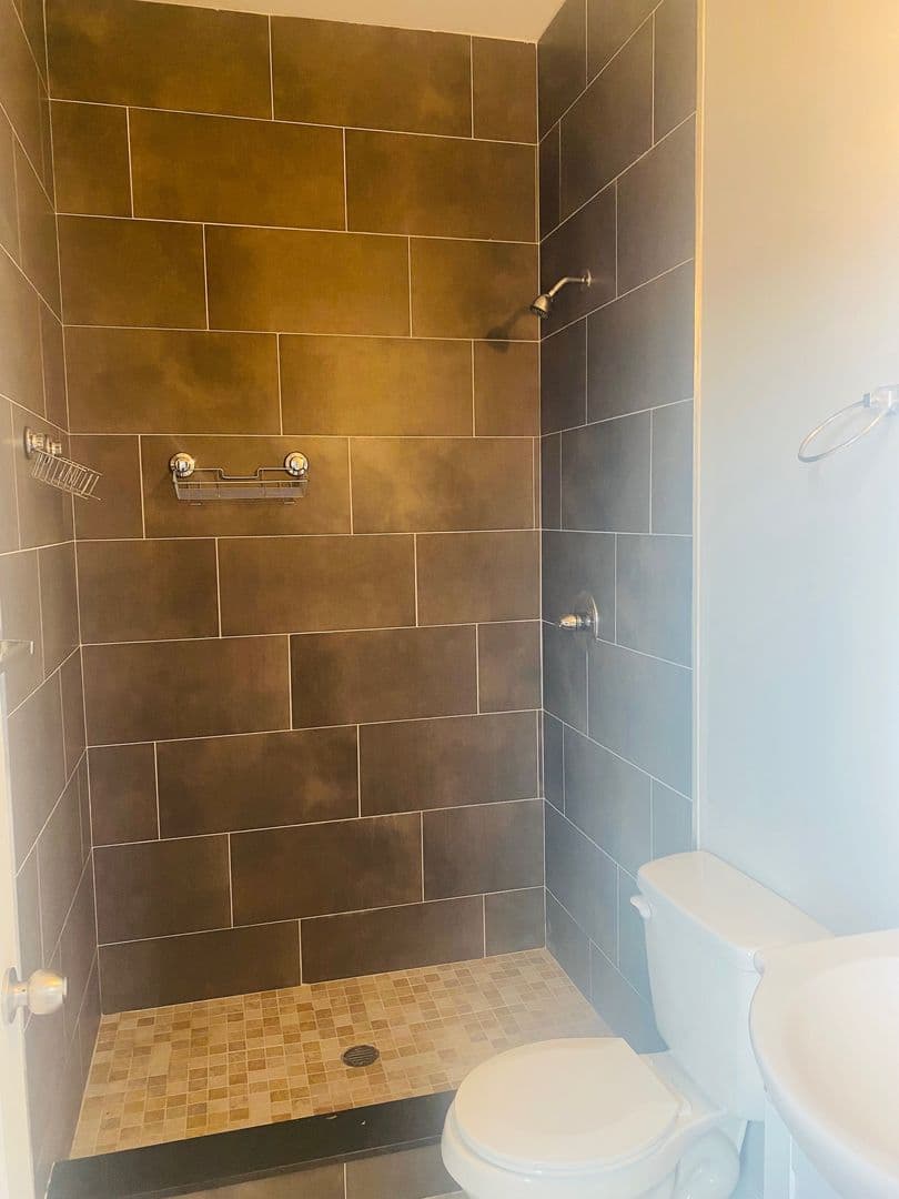 Philadelphia Apartment: 1827 W Diamond St