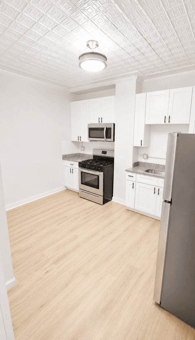 Pittsburgh Apartment: 72 South 12th Street