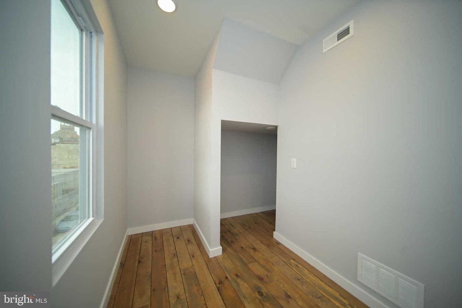 Philadelphia House: 2618 Jasper Street