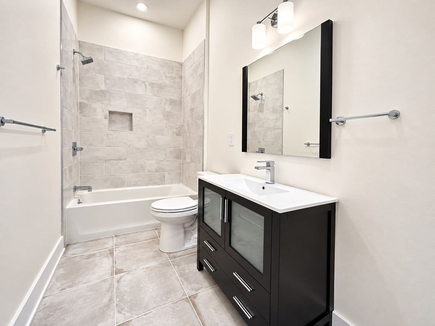 Philadelphia House: 1115 North American Street