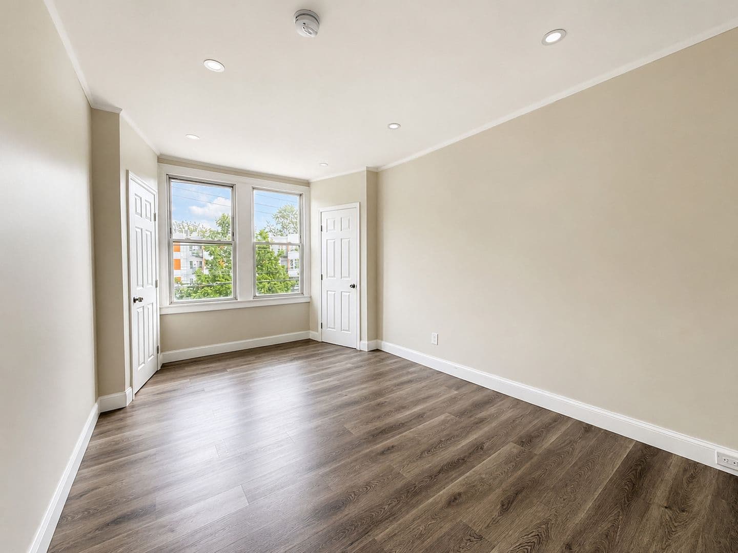 Philadelphia Apartment: 6900 Cedar Park Ave