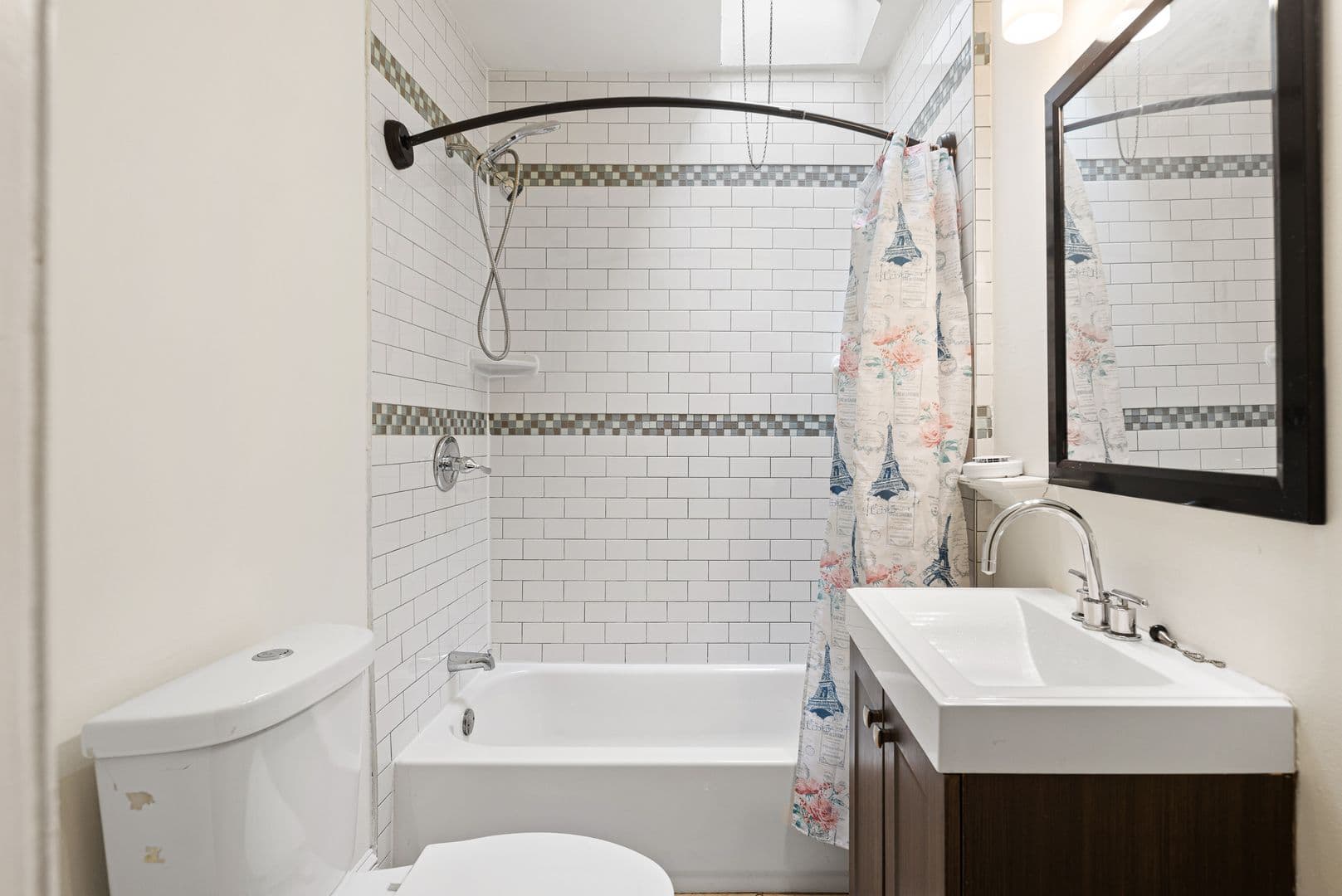 Philadelphia House: 3044 Almond St