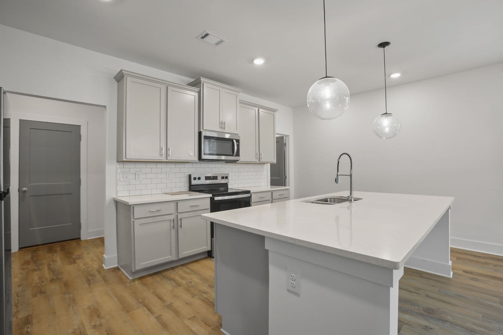 Buford House: 3411 Adler Trail