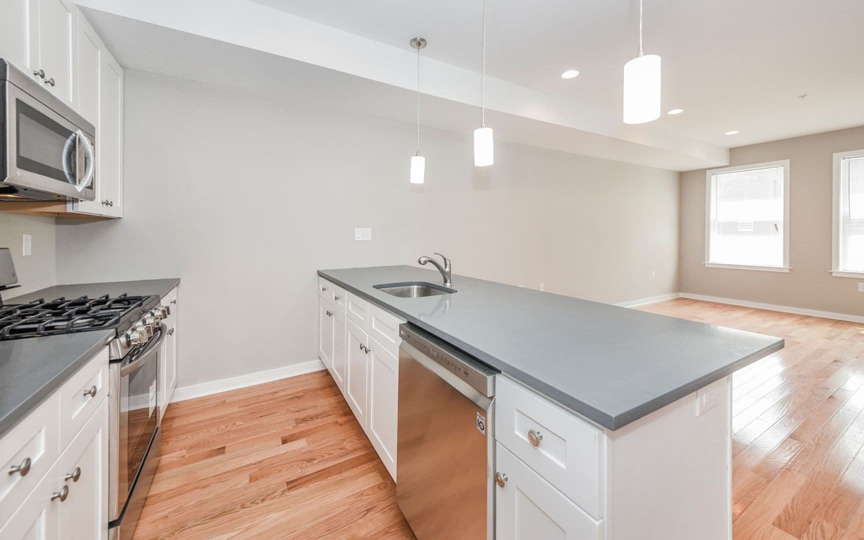 Philadelphia Apartment: 1735 Brandywine St