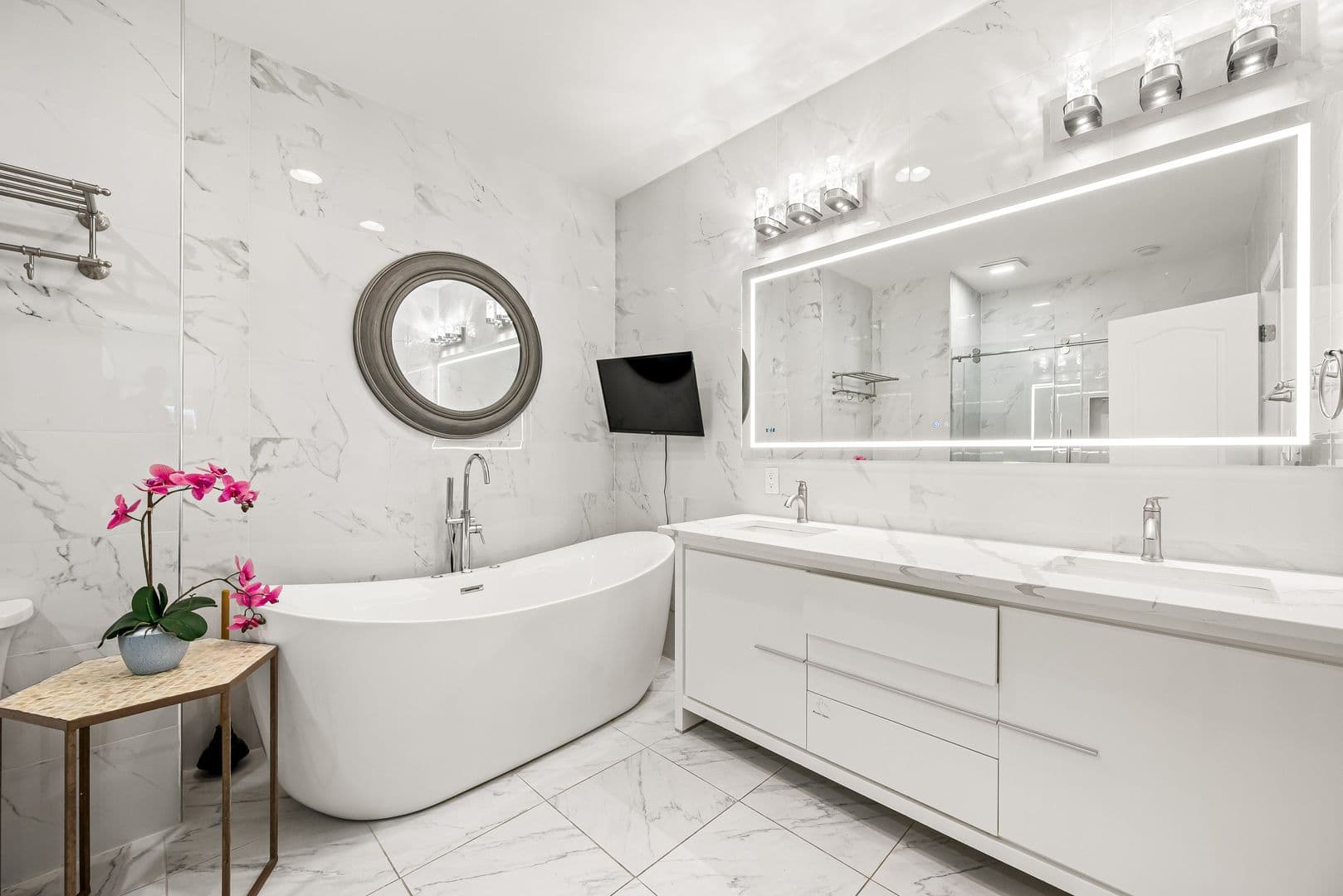 Blue Bell House: 206 Saint Andrews Ct
