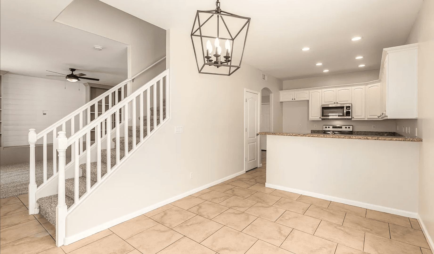 Apache Junction House: 711 South Paustian Circle