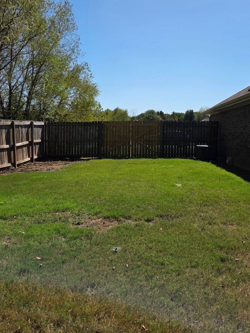 Rogers House: 2203 West Margaret Street