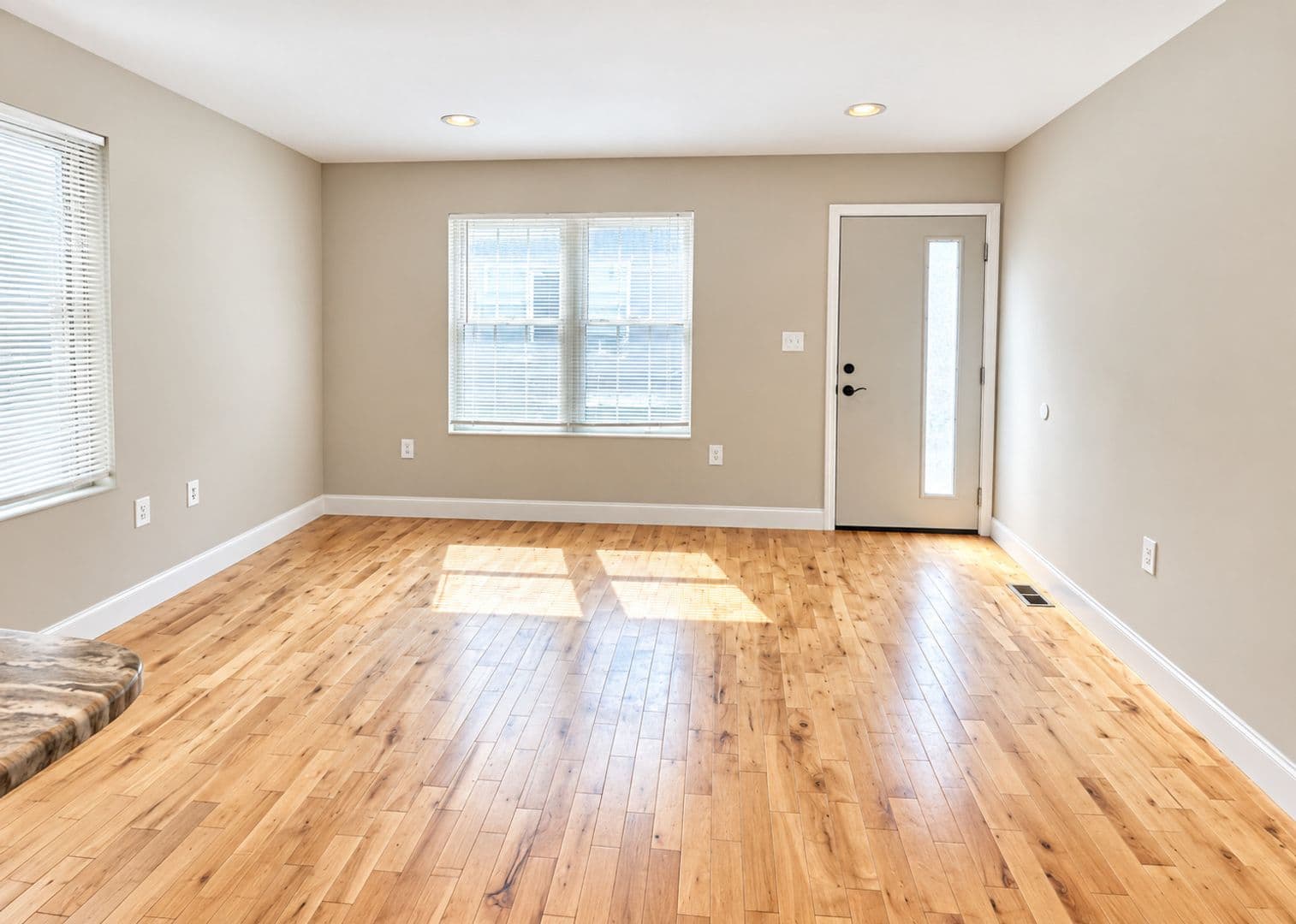 Philadelphia Apartment: 426 n 40th St