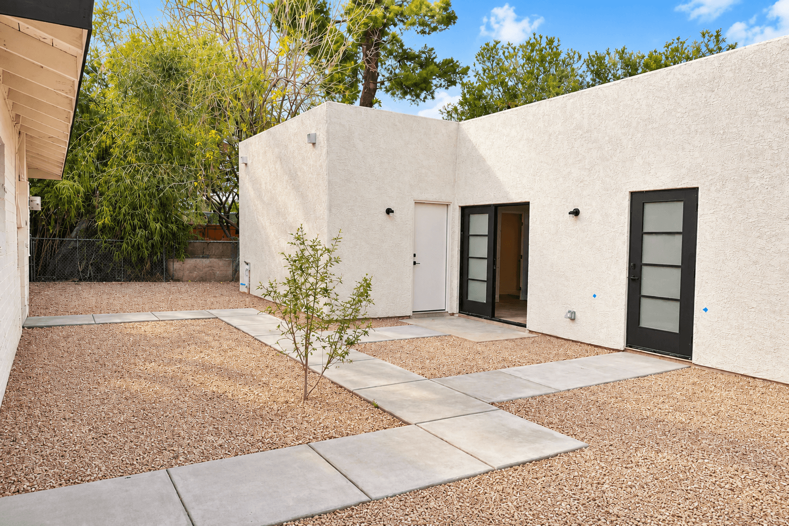 Tempe House: 1324 East Hall Street