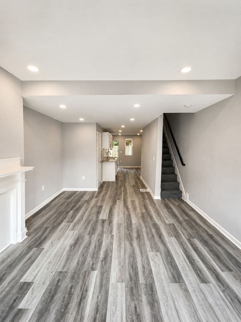 Philadelphia House: 1753 S Taylor St