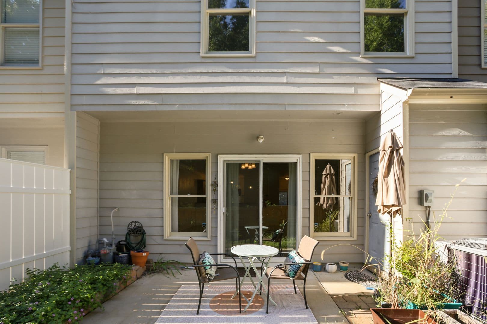 Roswell Townhome: 1243 Harris Commons Place