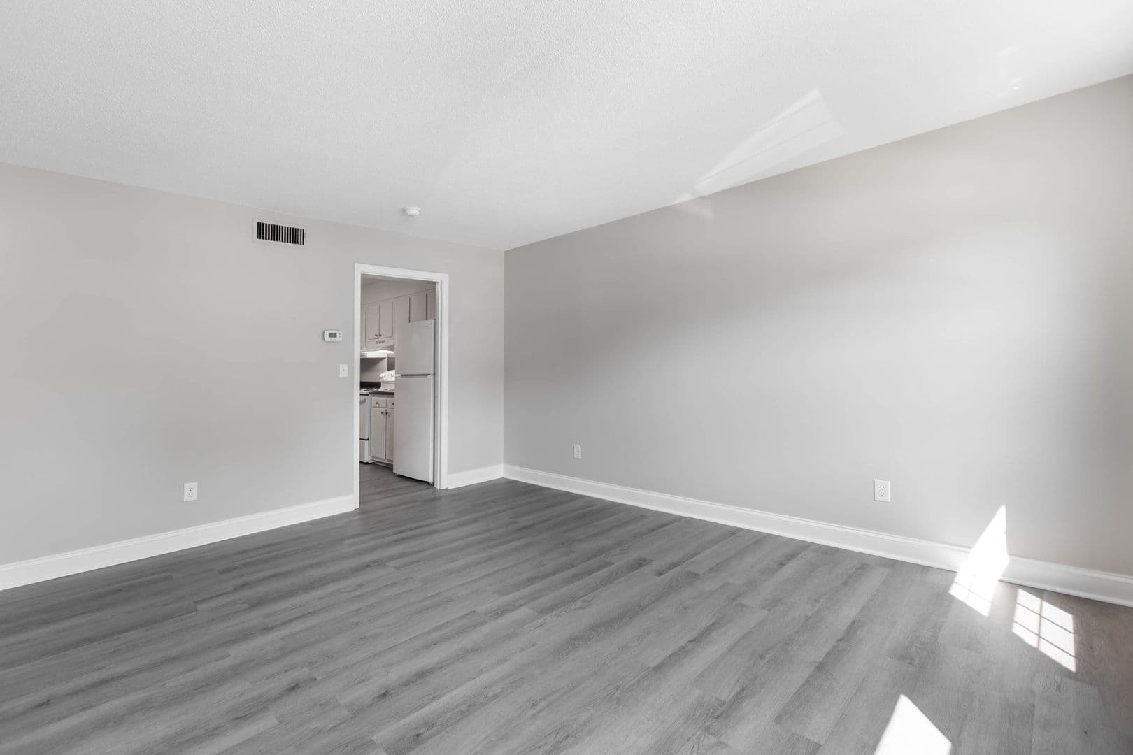 Thomasville Townhome: 18 Forsyth St