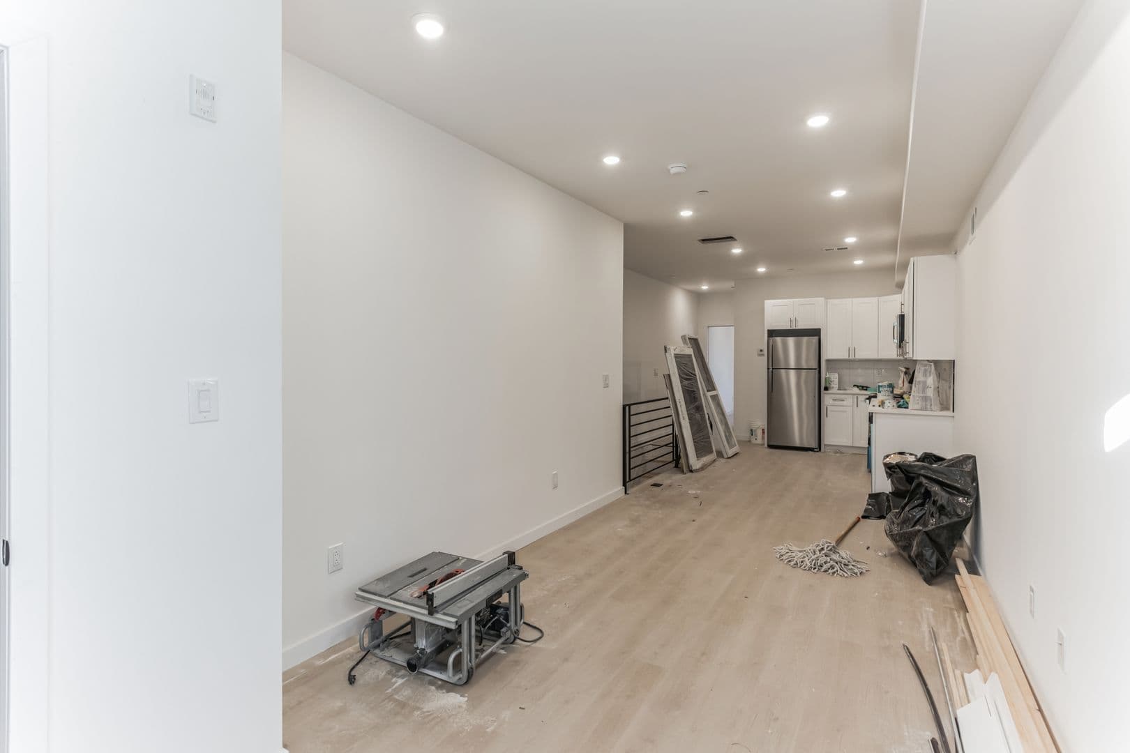 Philadelphia Apartment: 812 Holly St