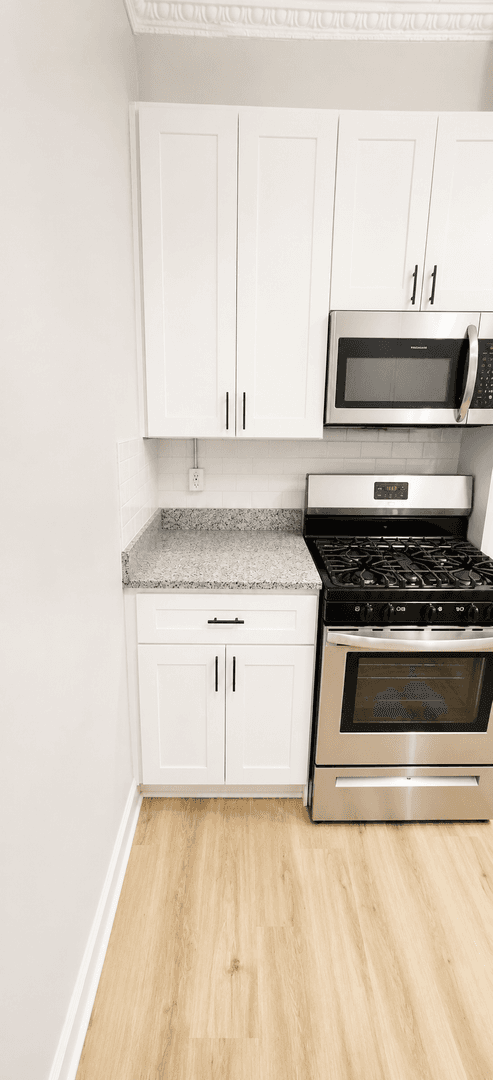 Pittsburgh Apartment: 72 South 12th Street