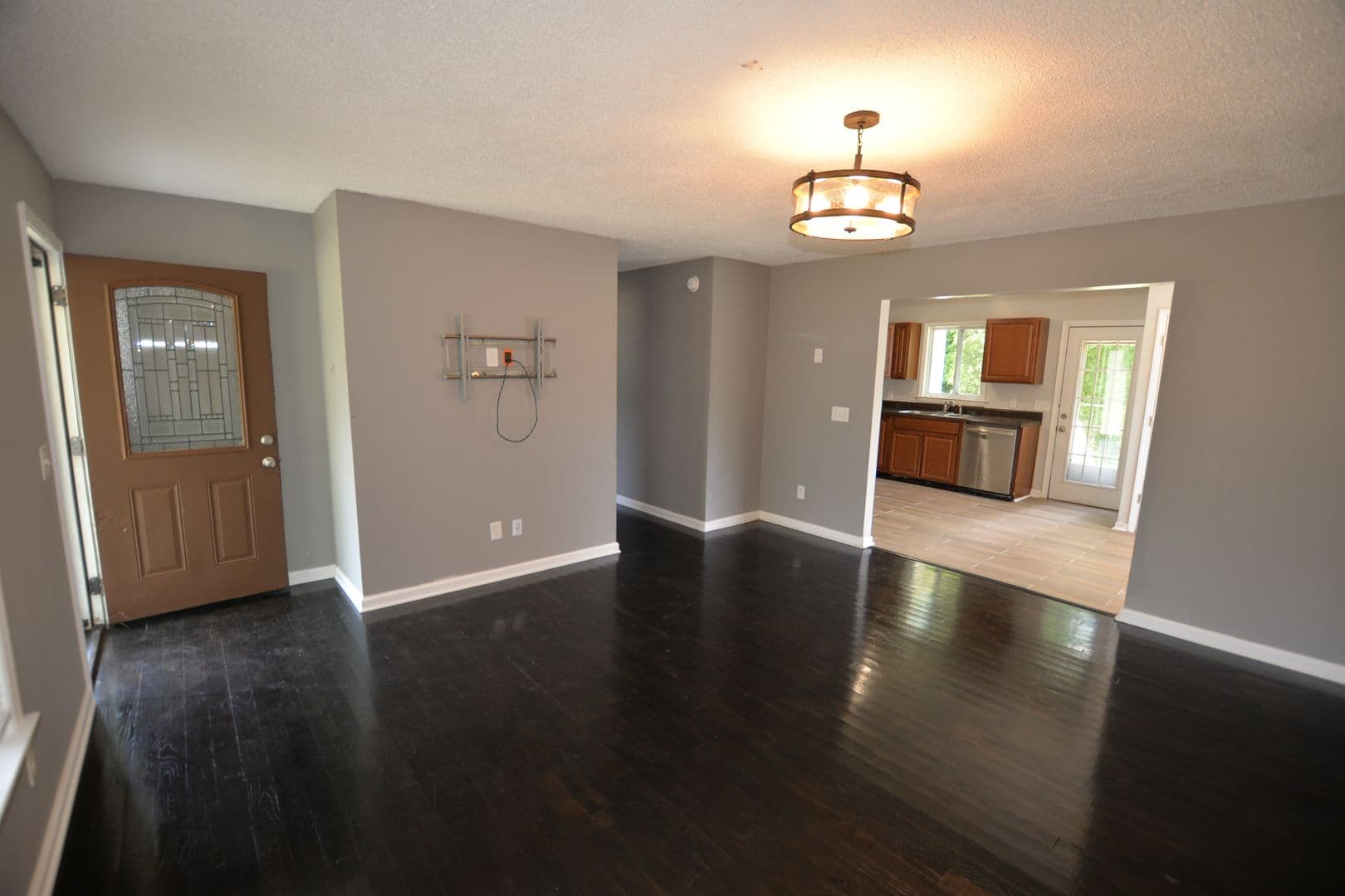 Greensboro House: 1715 Rainbow Drive