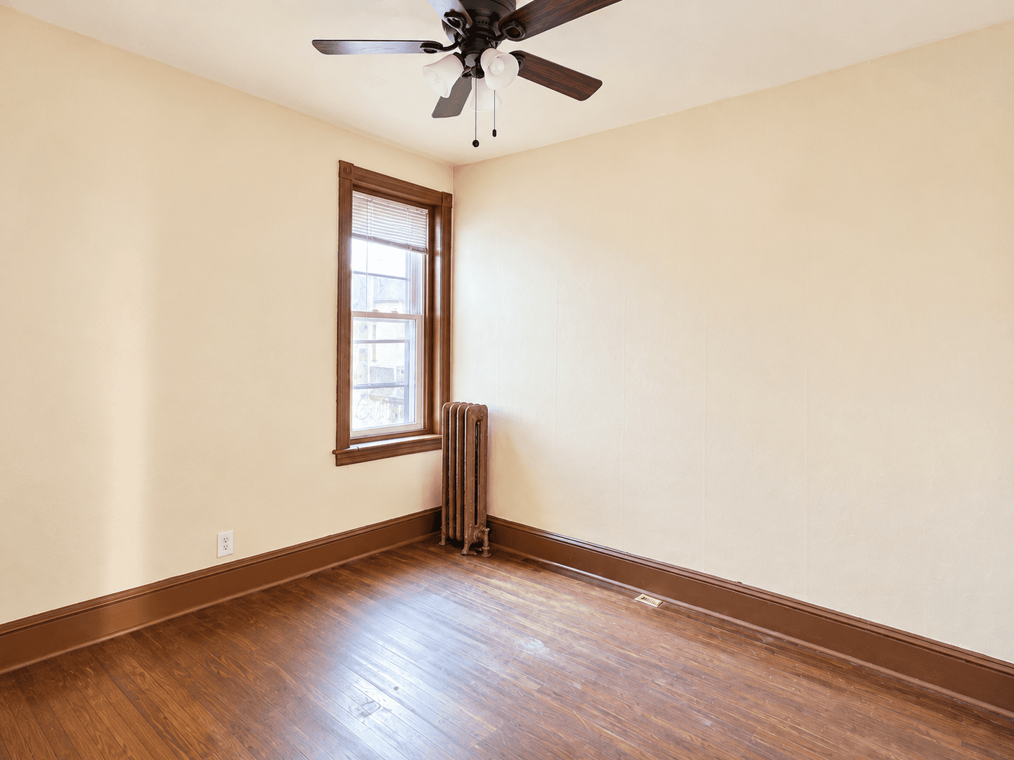 Philadelphia House: 4033 North Franklin Street
