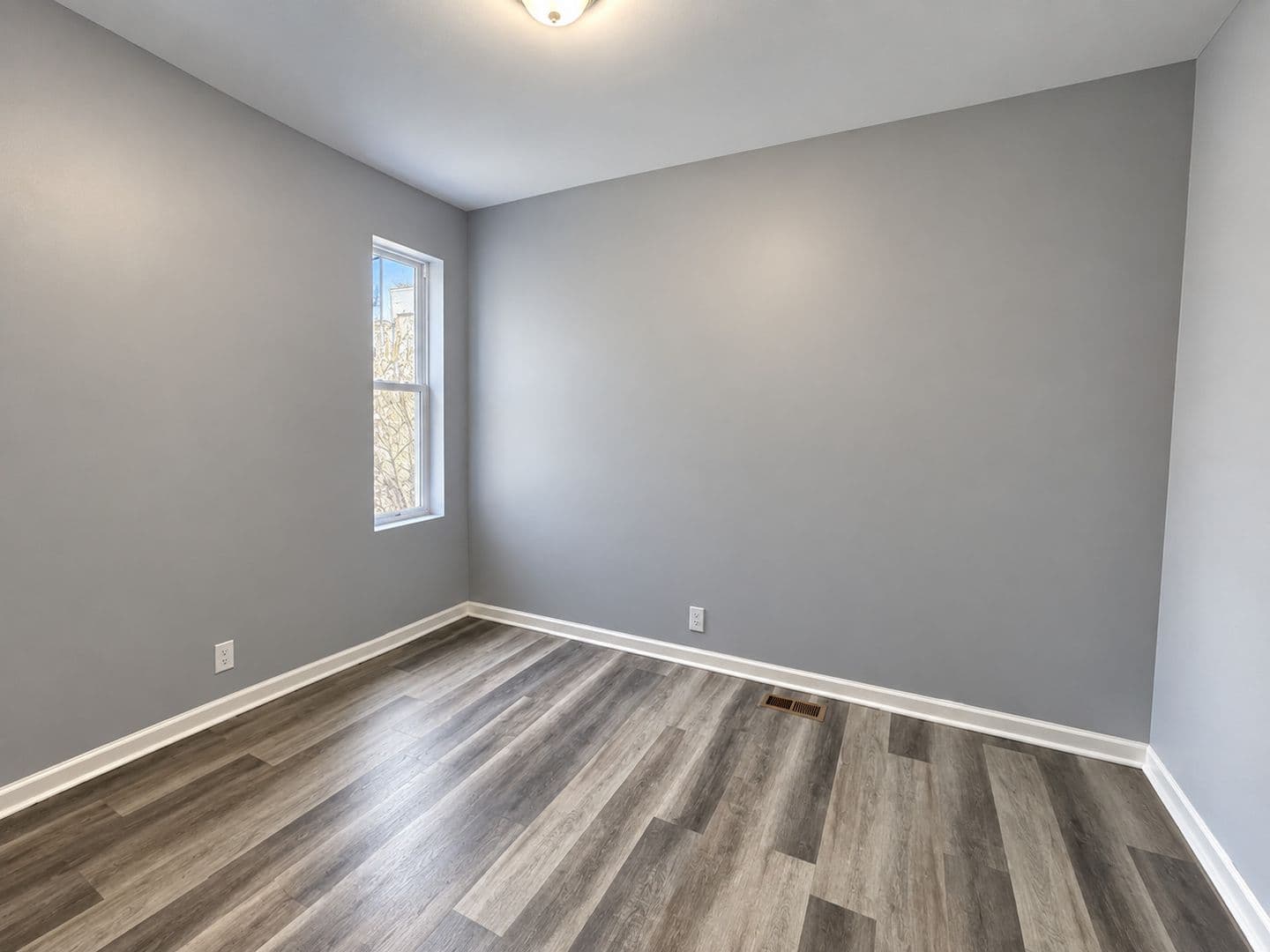 Philadelphia Townhome: 2739 West Montgomery Avenue
