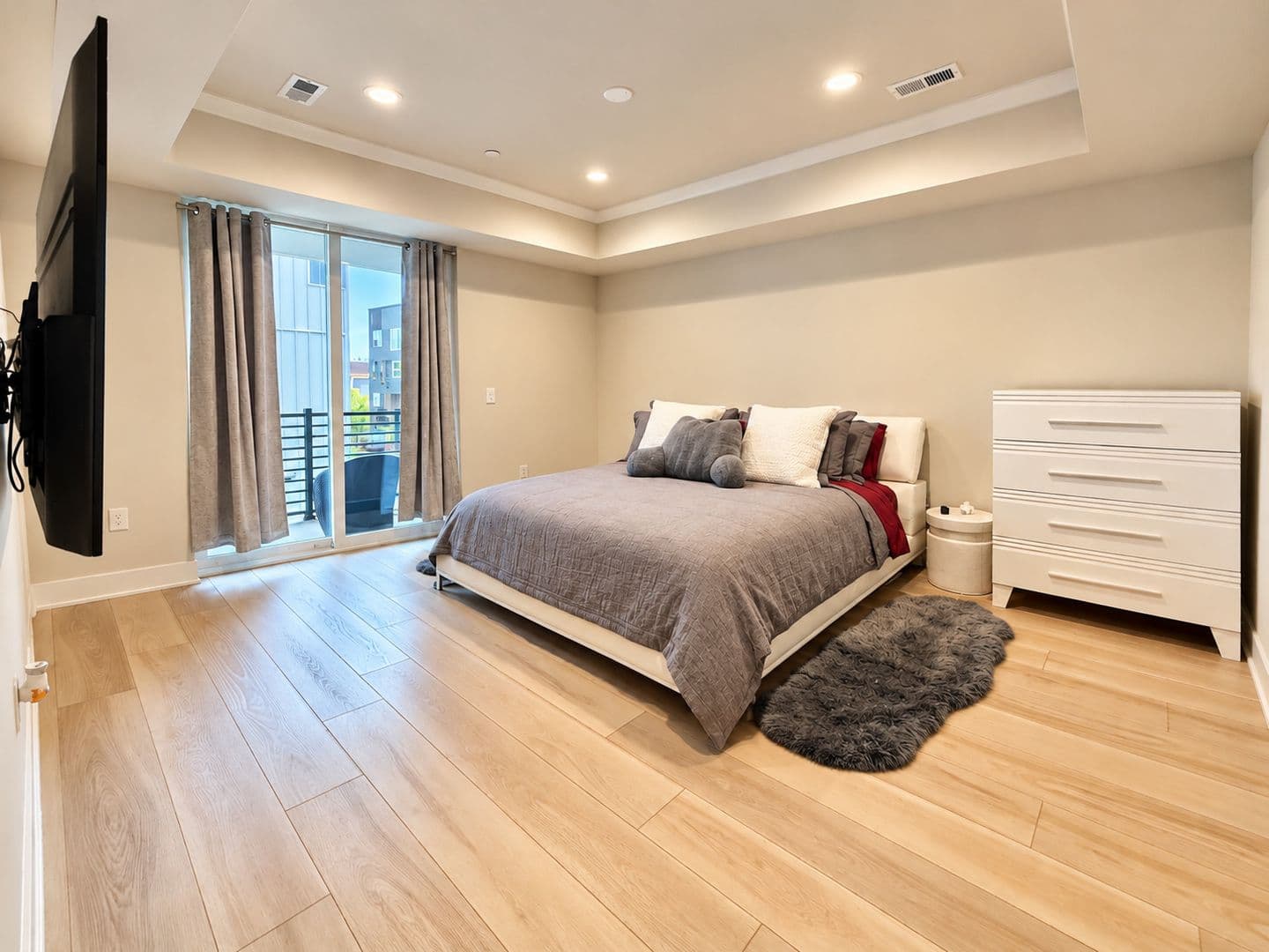 Philadelphia House: 2170 Northbank Place