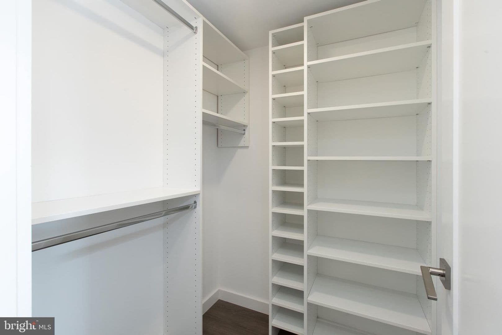 Philadelphia Apartment: 729 North 20th Street
