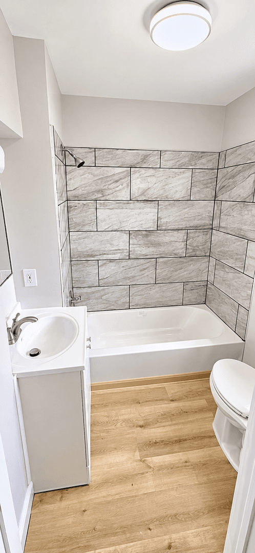 Pittsburgh Apartment: 1229 West North Avenue