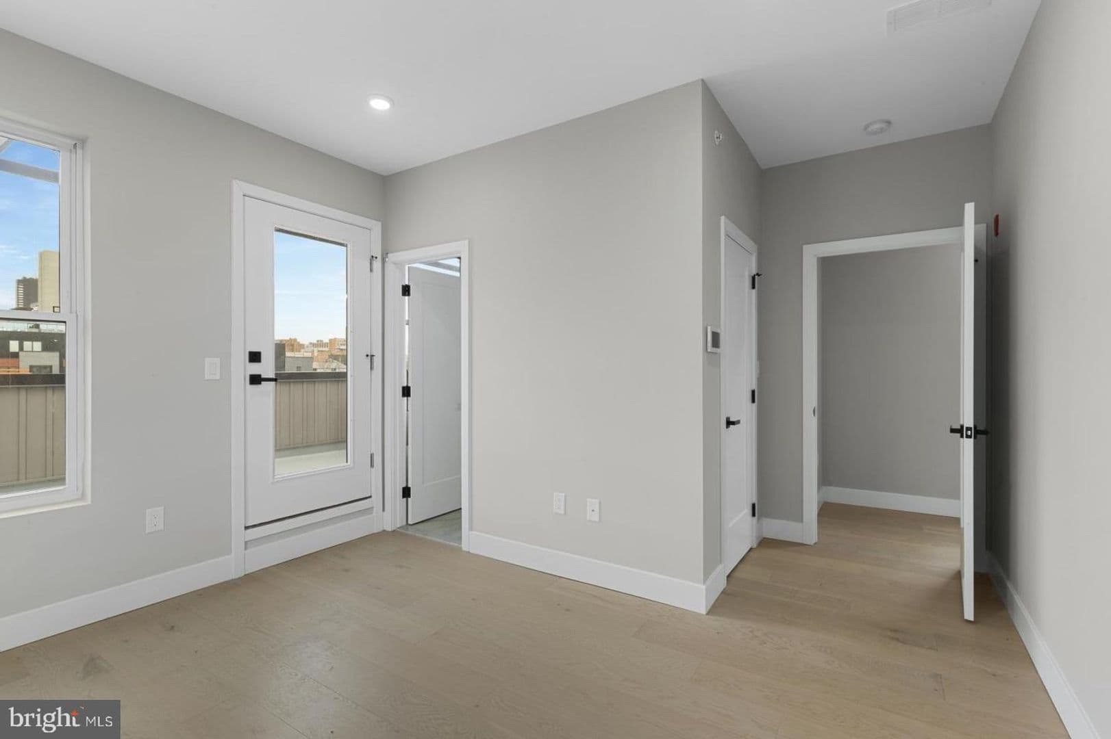 Philadelphia Apartment: 1343 Fitzwater Street