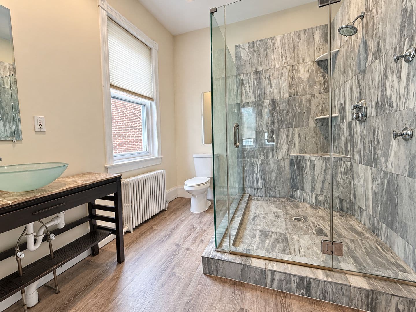 Philadelphia Apartment: 523 Pine St