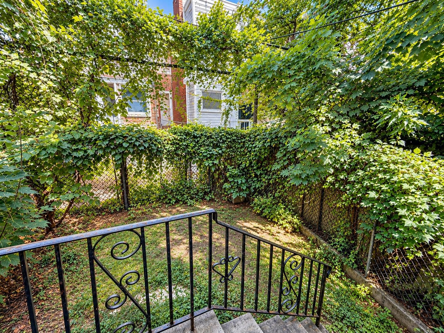 Philadelphia House: 229 West Sheldon Street