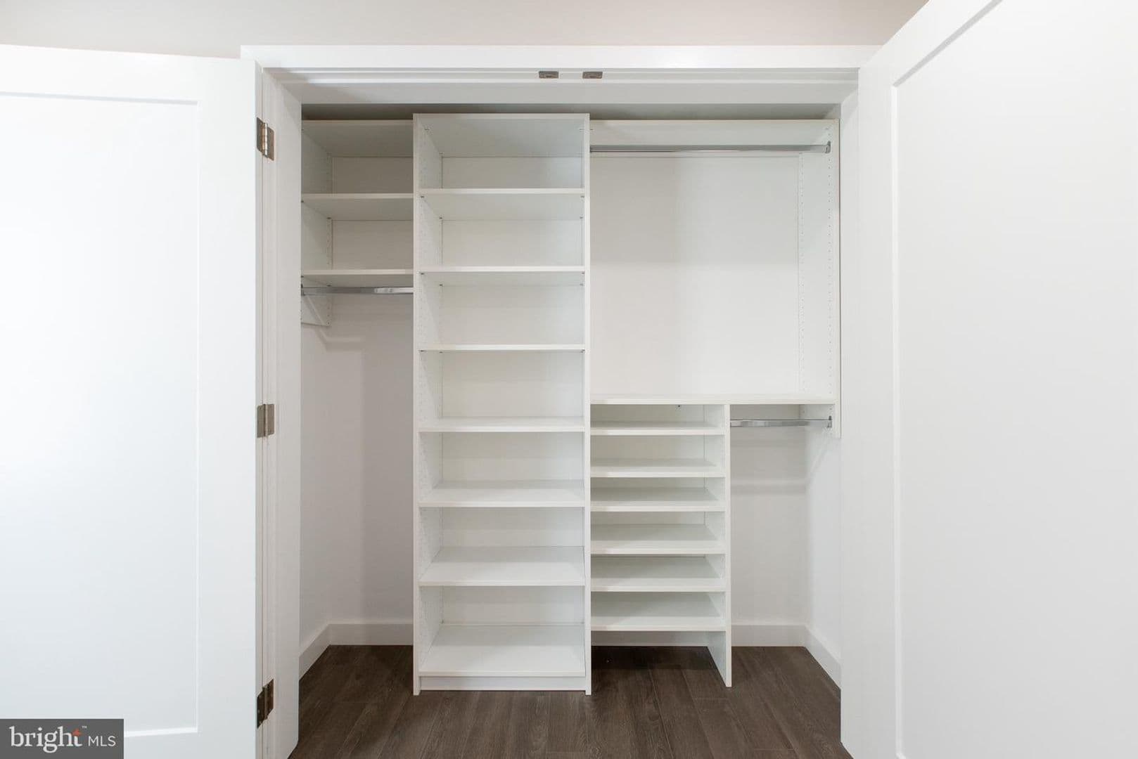 Philadelphia Apartment: 729 North 20th Street
