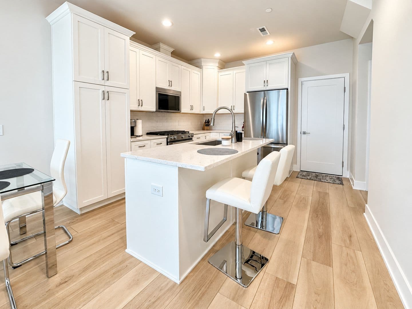 Philadelphia House: 2170 Northbank Place