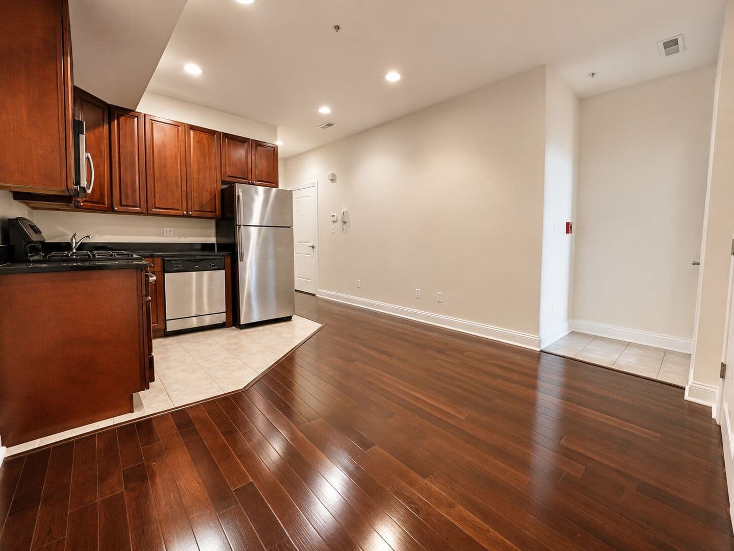 Philadelphia Apartment: 1812 N 16th St