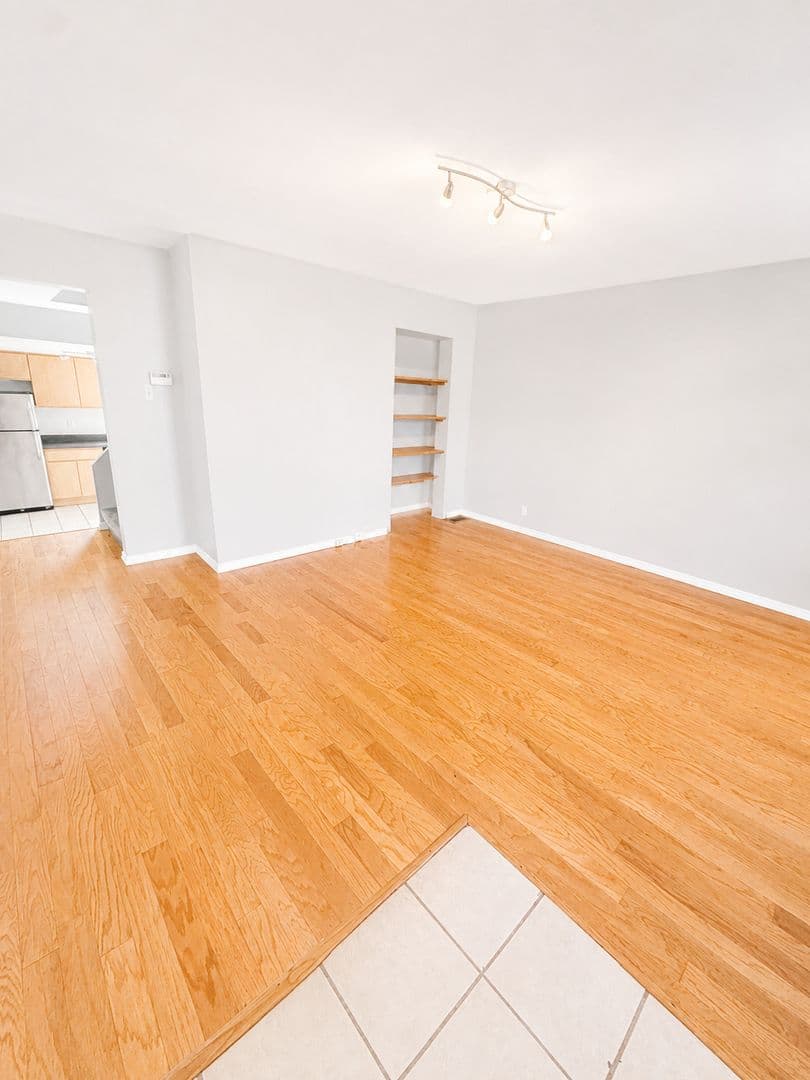 Pittsburgh House: 152 South 17th Street