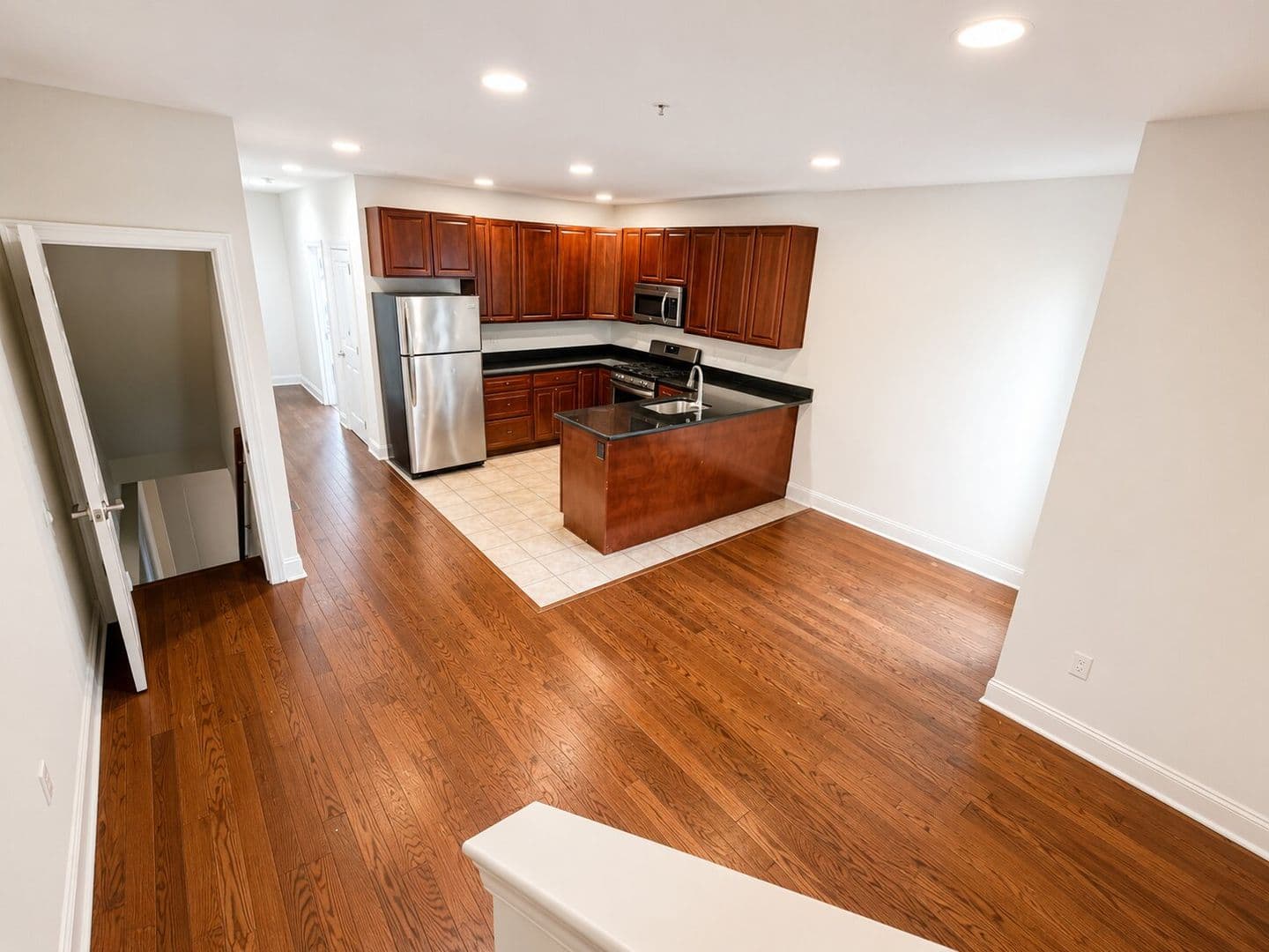 Philadelphia Apartment: 1922 N 17th St