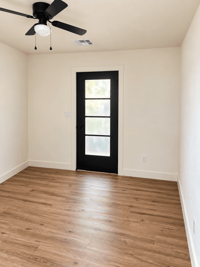 Tempe House: 1324 East Hall Street