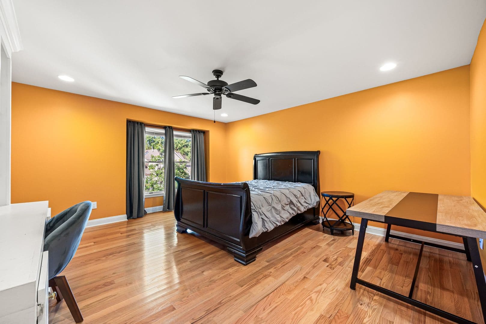 Blue Bell House: 206 Saint Andrews Ct