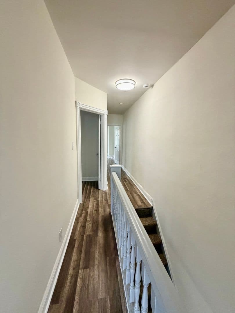 Philadelphia House: 16 South Robinson Street