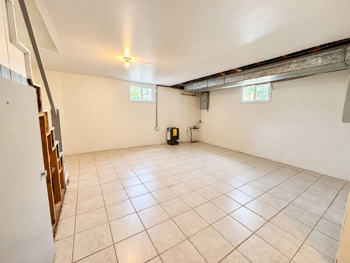 Bryn Mawr House: 238 Bailey Road