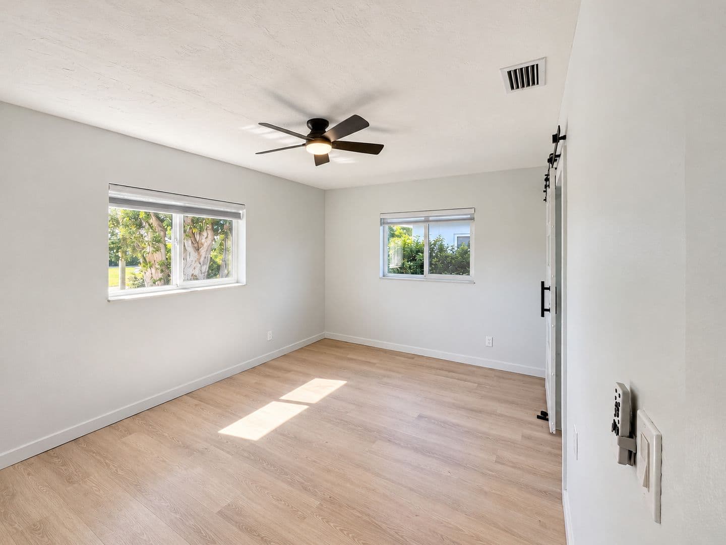 St Petersburg House: 2845 64th Terrace S