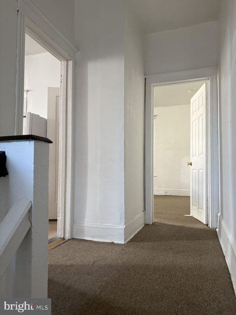 Philadelphia Apartment: 5135 Irving St
