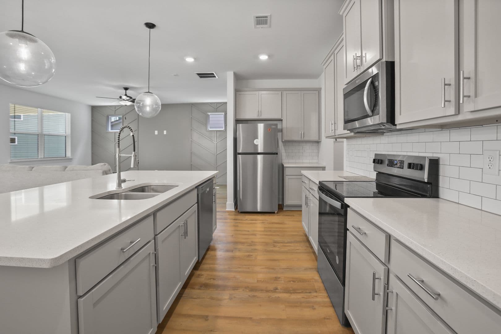 Buford House: 3411 Adler Trail