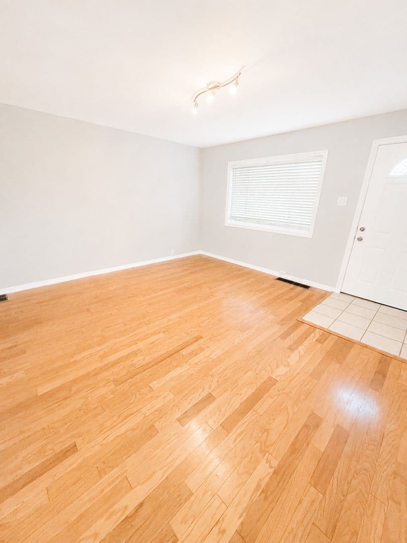 Pittsburgh House: 152 South 17th Street