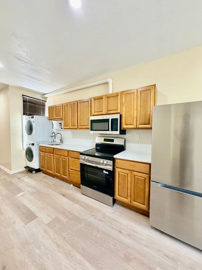 Philadelphia Apartment: 2213 N 33rd St
