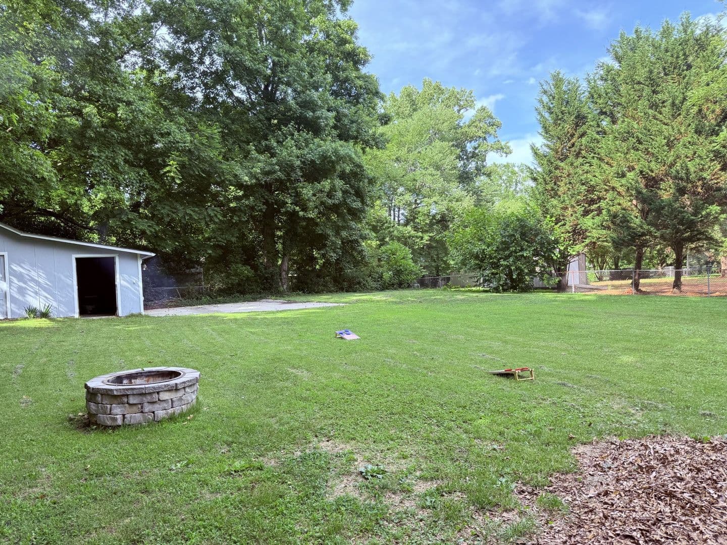 Greensboro House: 205 Venus Drive