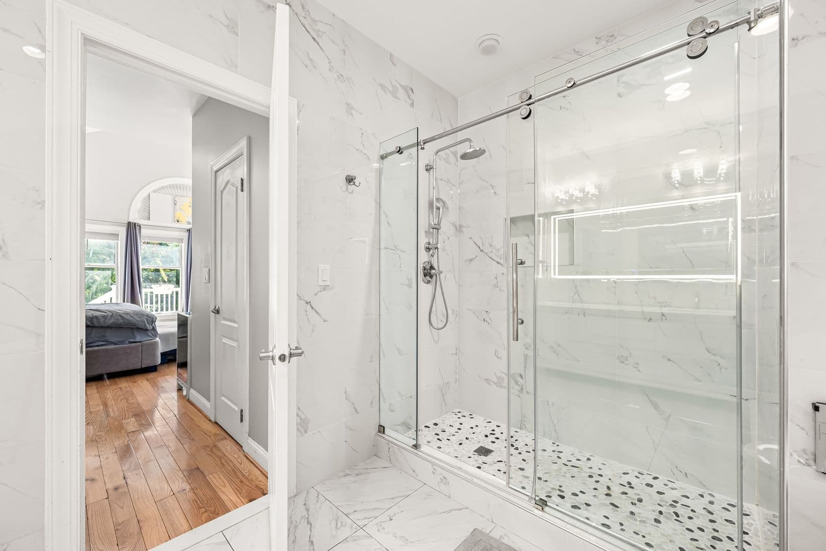 Blue Bell House: 206 Saint Andrews Ct