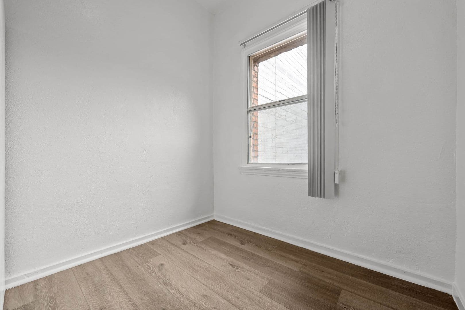 Los Angeles Apartment: 751 S. Normandie Ave.
