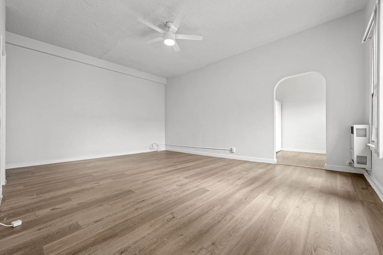 Los Angeles Apartment: 751 S. Normandie Ave.