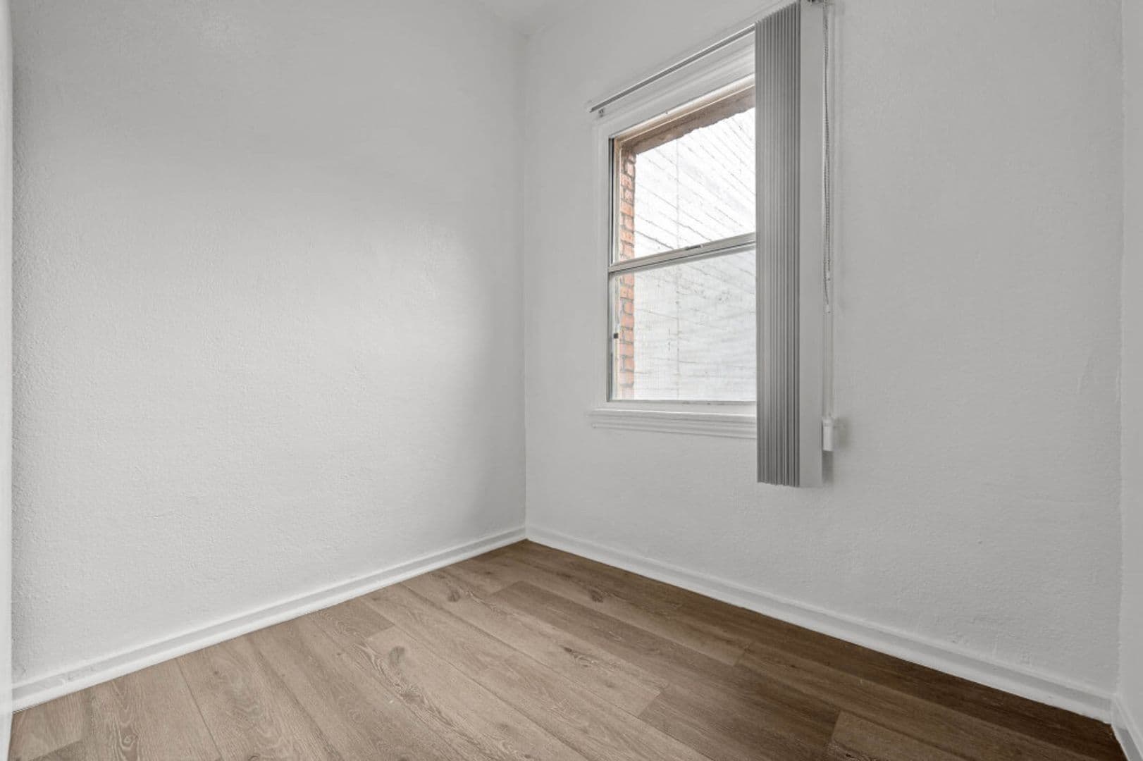 Los Angeles Apartment: 751 S. Normandie Ave.